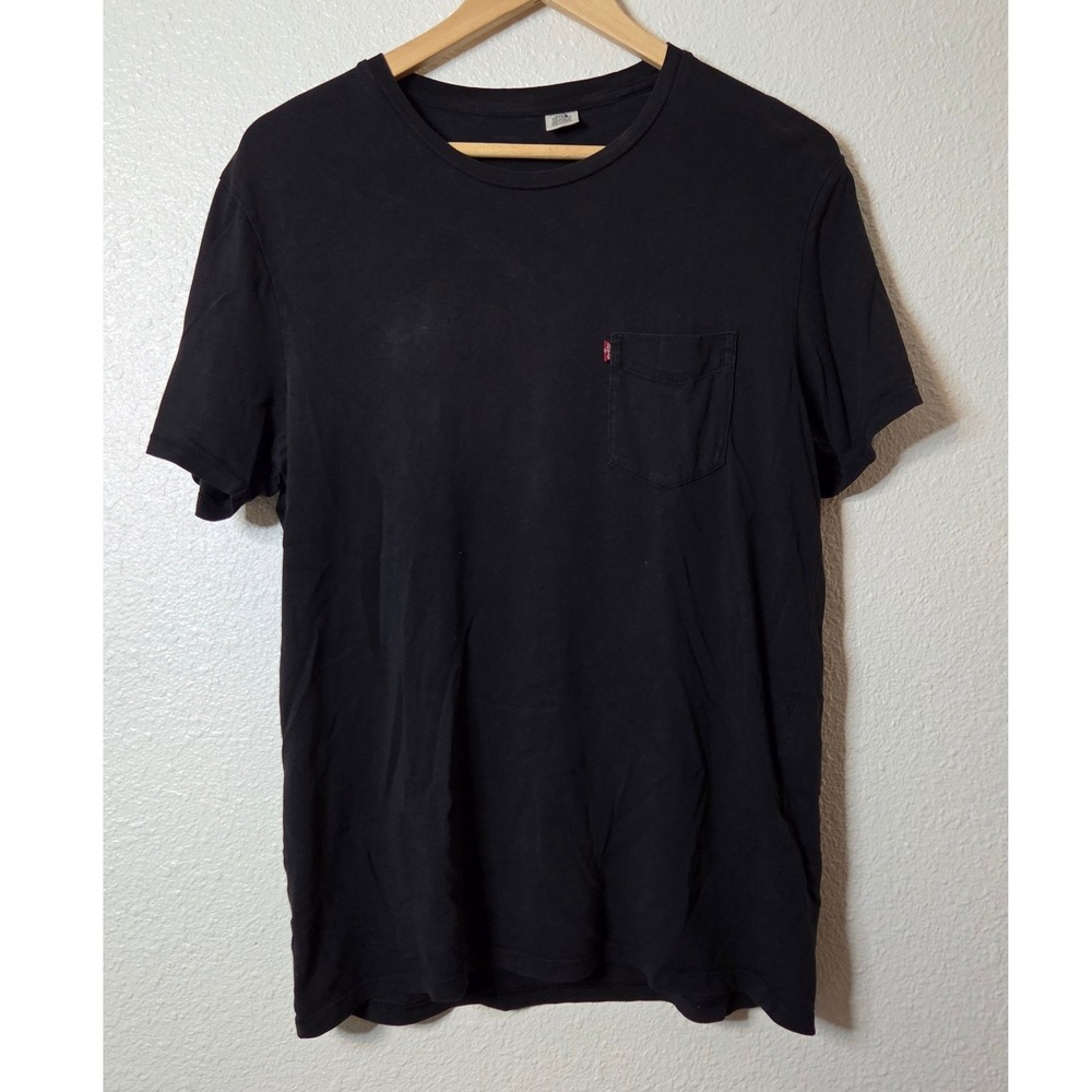 Levi's Black Pocket Tee Shirt 100% Cotton Soft Faded Casual Basic Medium